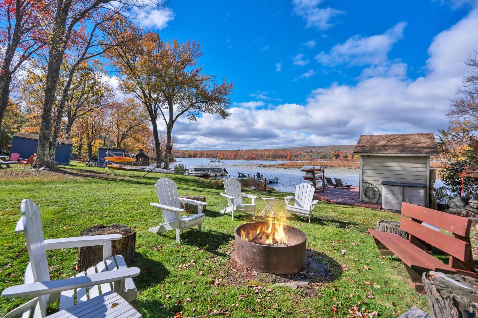 Lakefront A-Frame, Dock, Kayaks, Fireplace, Games Lake Ariel Esterno foto